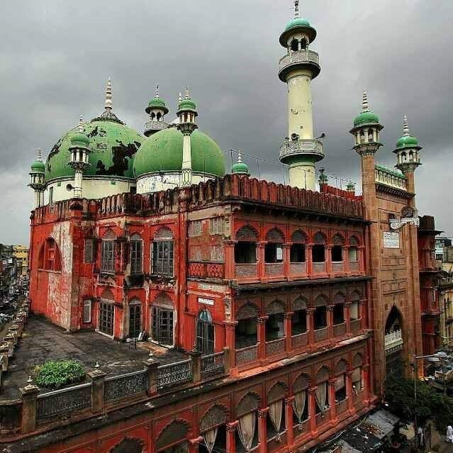 কলকাতার জাকারিয়া স্ট্রীট এর নাখোদা মসজিদ
