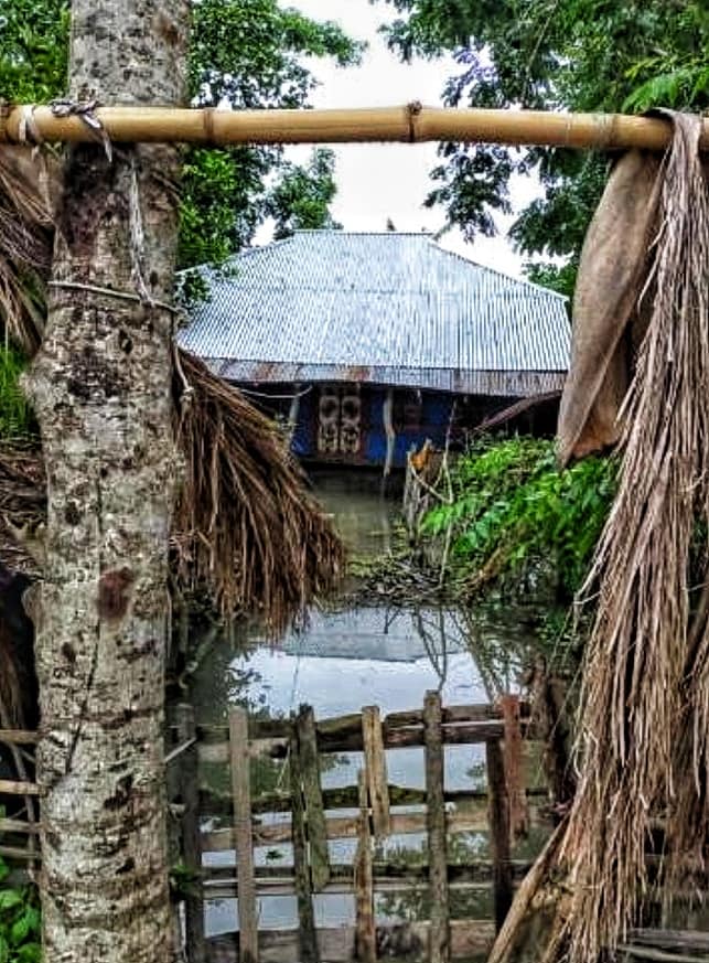 গ্রামীণ জনপদের ঘর